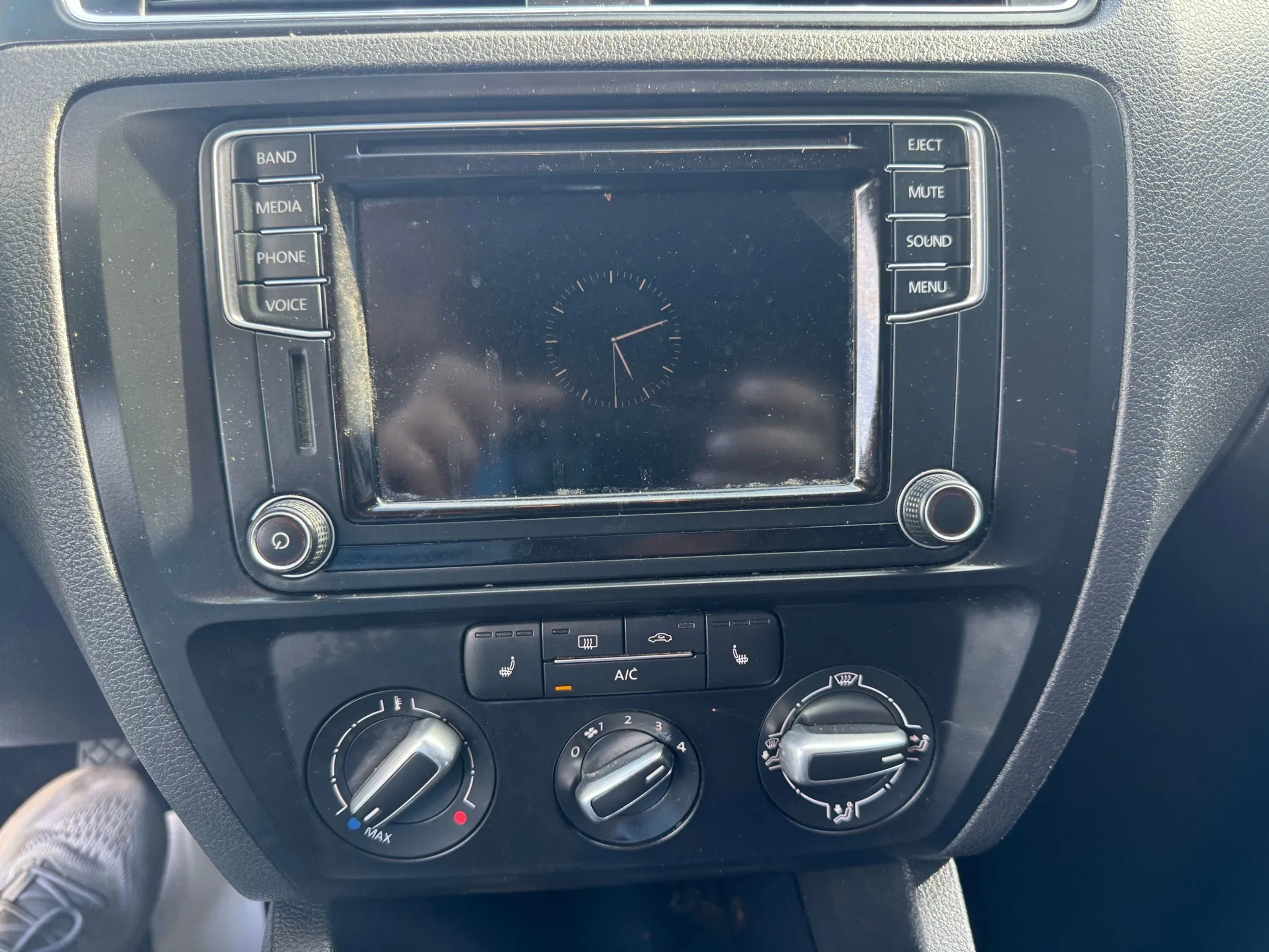 Used 2016 Volkswagen Jetta SE image 18