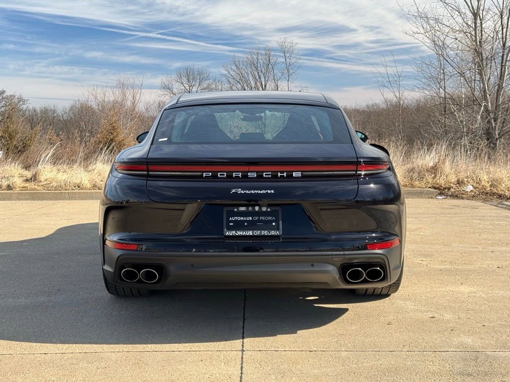 Used 2024 Porsche Panamera image 14