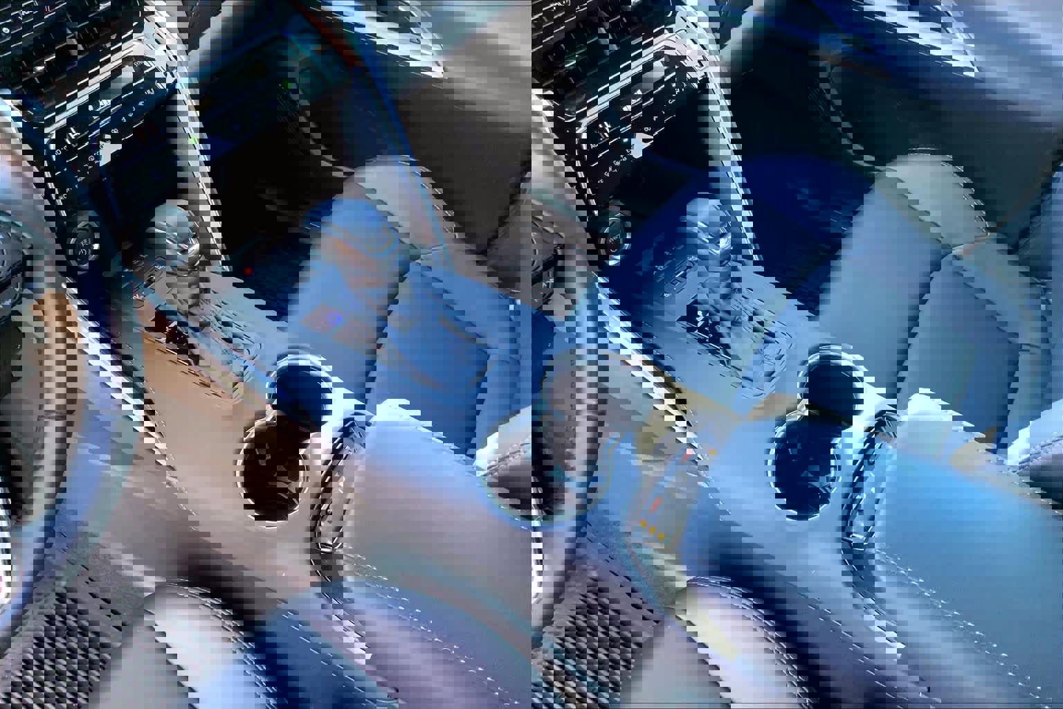 Used 2024 Toyota Venza Nightshade image 14