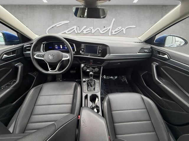 Used 2022 Volkswagen Jetta SE image 20