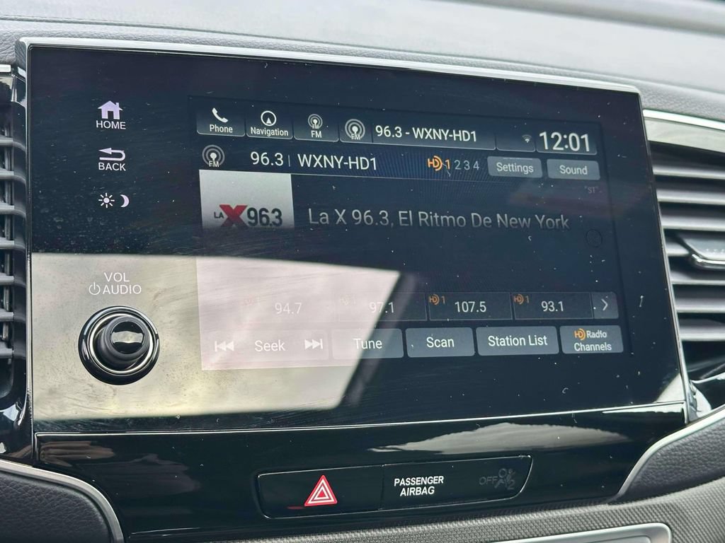 Certified 2023 Honda Passport TrailSport image 24