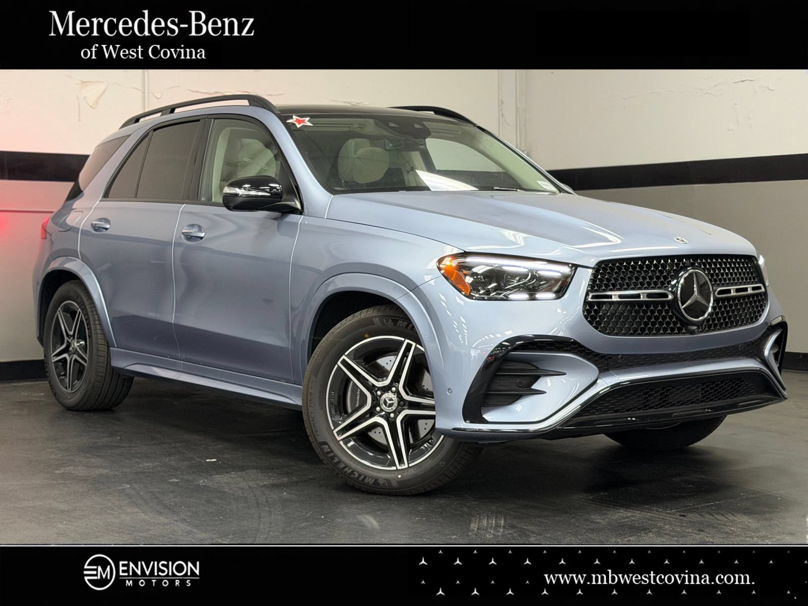 Used 2025 Mercedes-Benz GLE 350 4MATIC image 1
