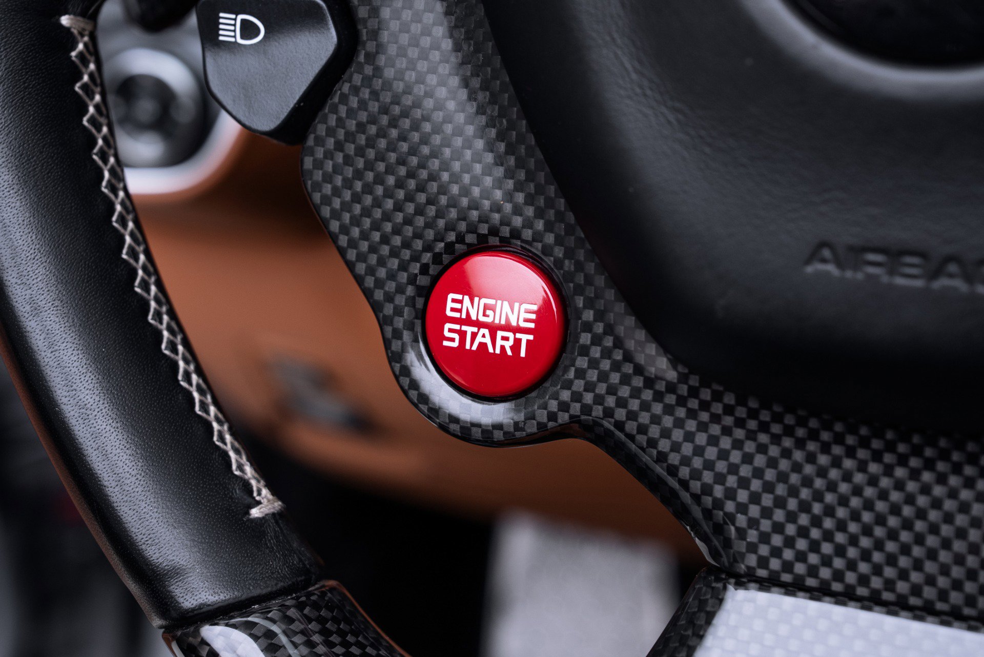 Used 2016 Ferrari California T image 13