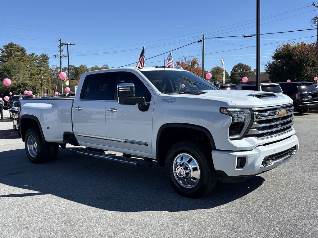 New 2026 Chevrolet Silverado 3500 High Country w/ Technology Package image 2