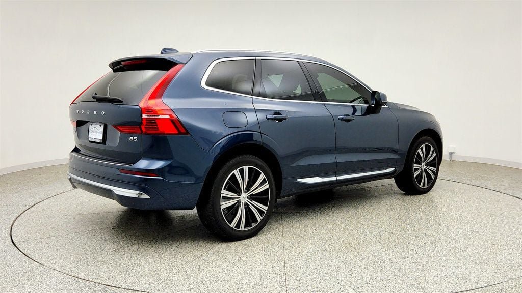 Used 2022 Volvo XC60 B5 Inscription w/ Advanced Package FWD image 5