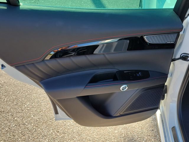 New 2026 Maserati Grecale Modena image 11