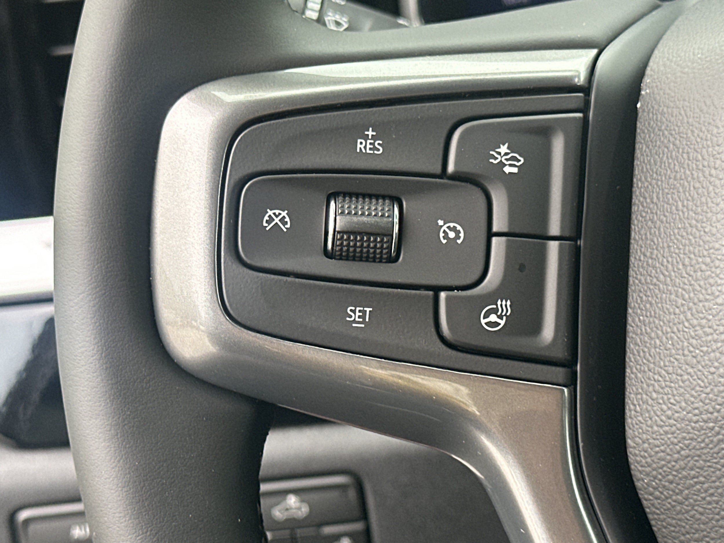 New 2026 Chevrolet Silverado 1500 RST w/ LPO, Dark Essentials Package AWD/4WD image 24