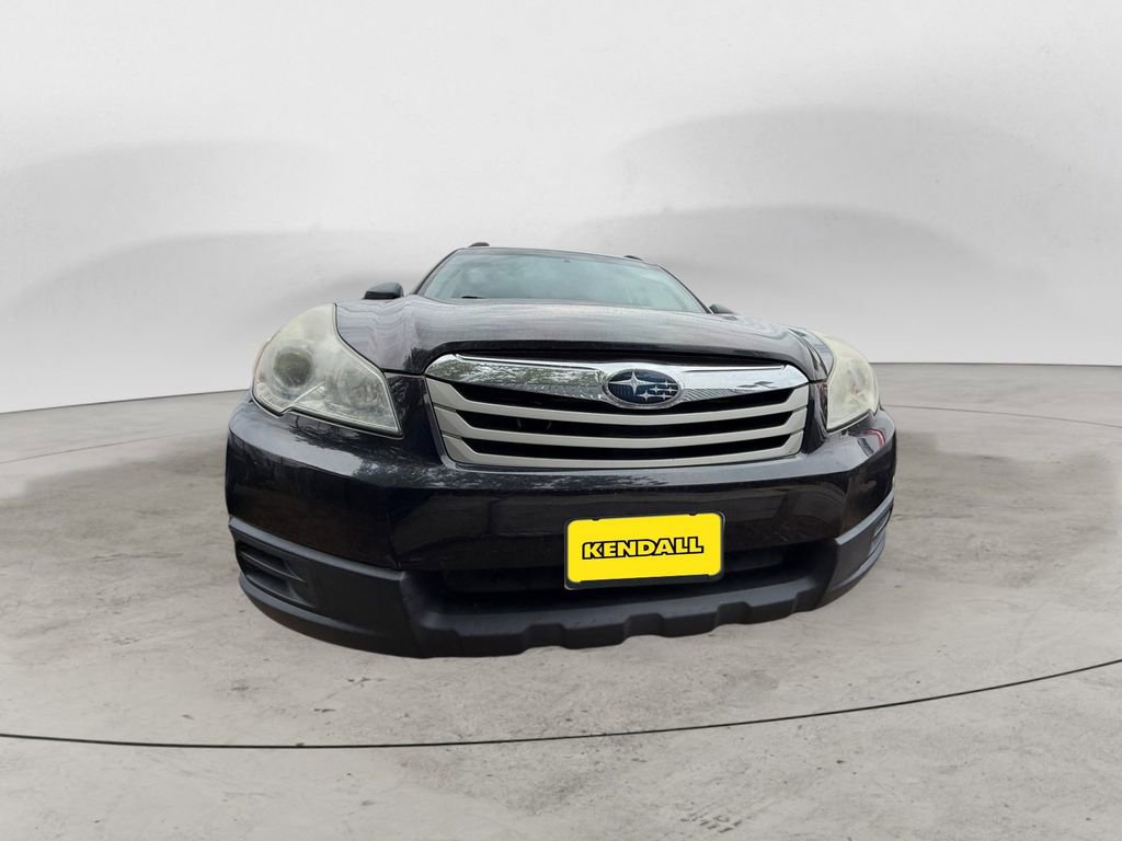 Used 2011 Subaru Outback 2.5i AWD/4WD image 6