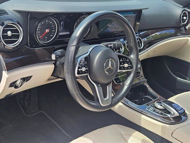 Used 2019 Mercedes-Benz E 300 image 9