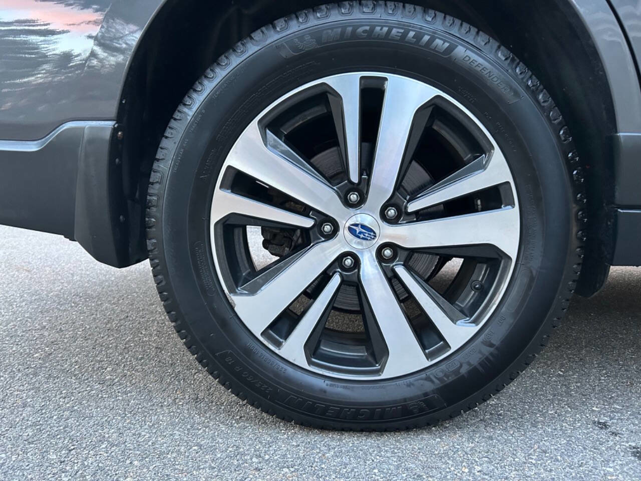 Used 2018 Subaru Outback 3.6R Limited image 40