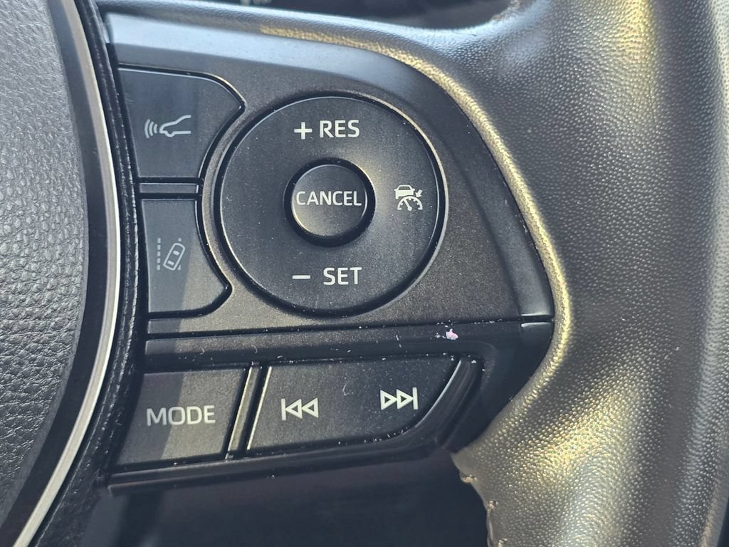 Certified 2019 Toyota Corolla XSE FWD image 32