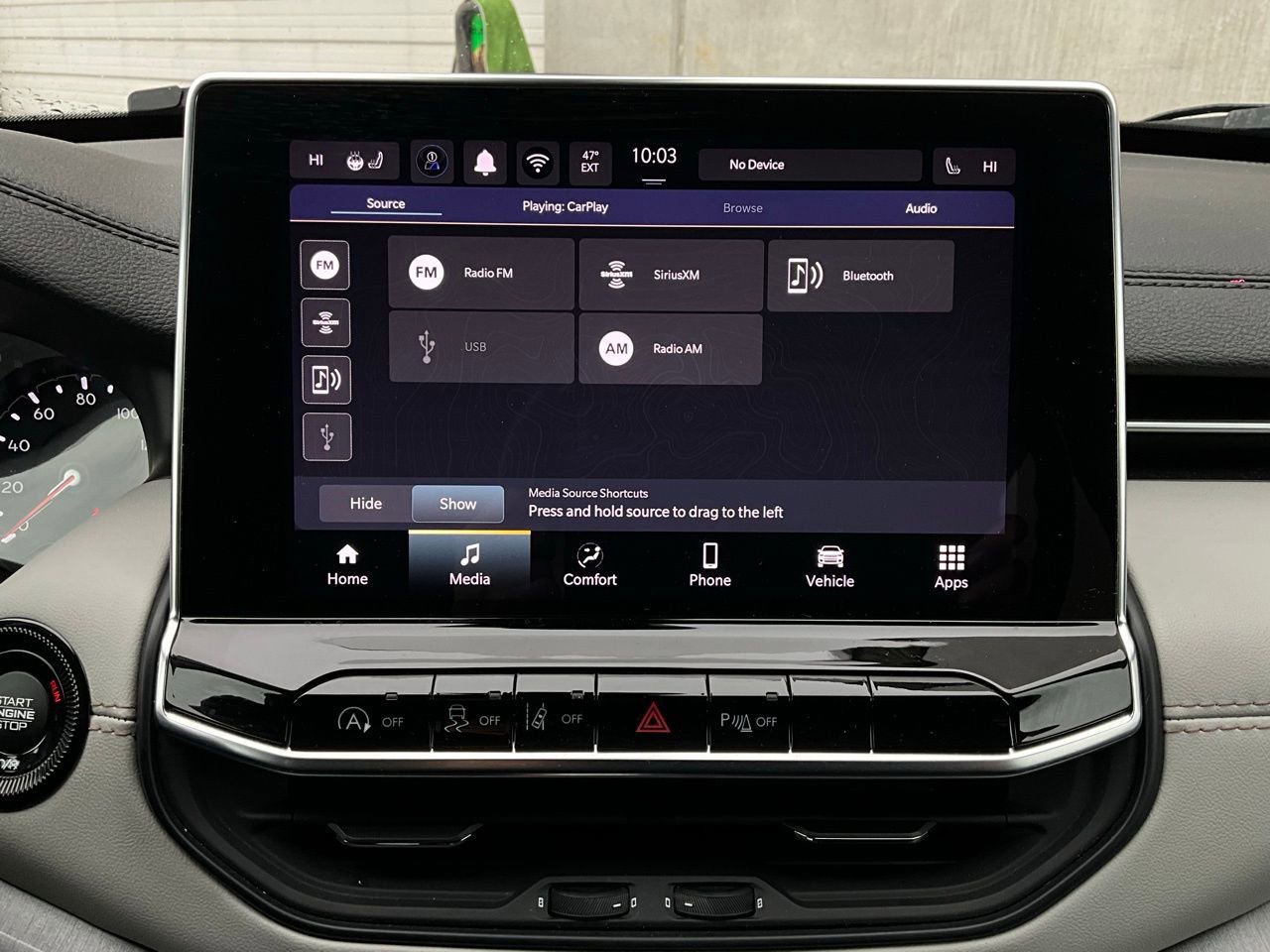 Used 2025 Jeep Compass Limited image 34