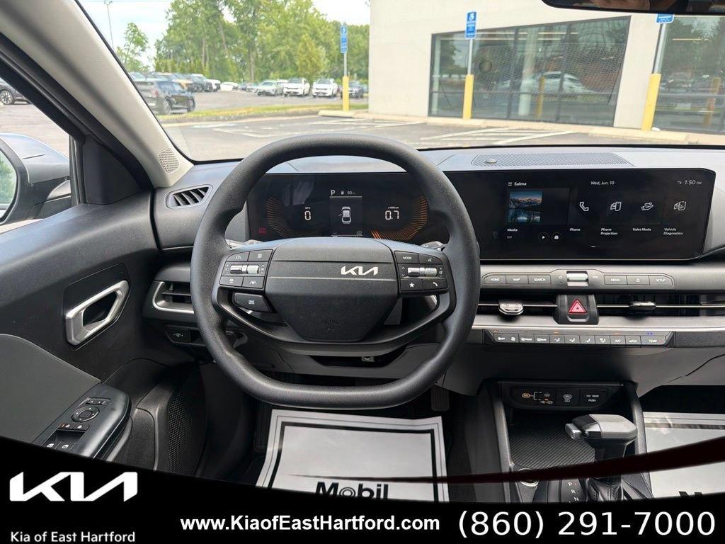 Certified 2025 Kia K4 FWD image 24