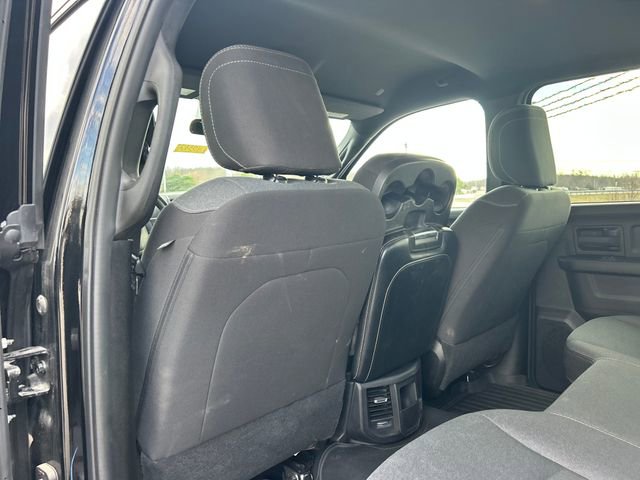 Used 2024 RAM 2500 Tradesman w/ Chrome Appearance Group image 39