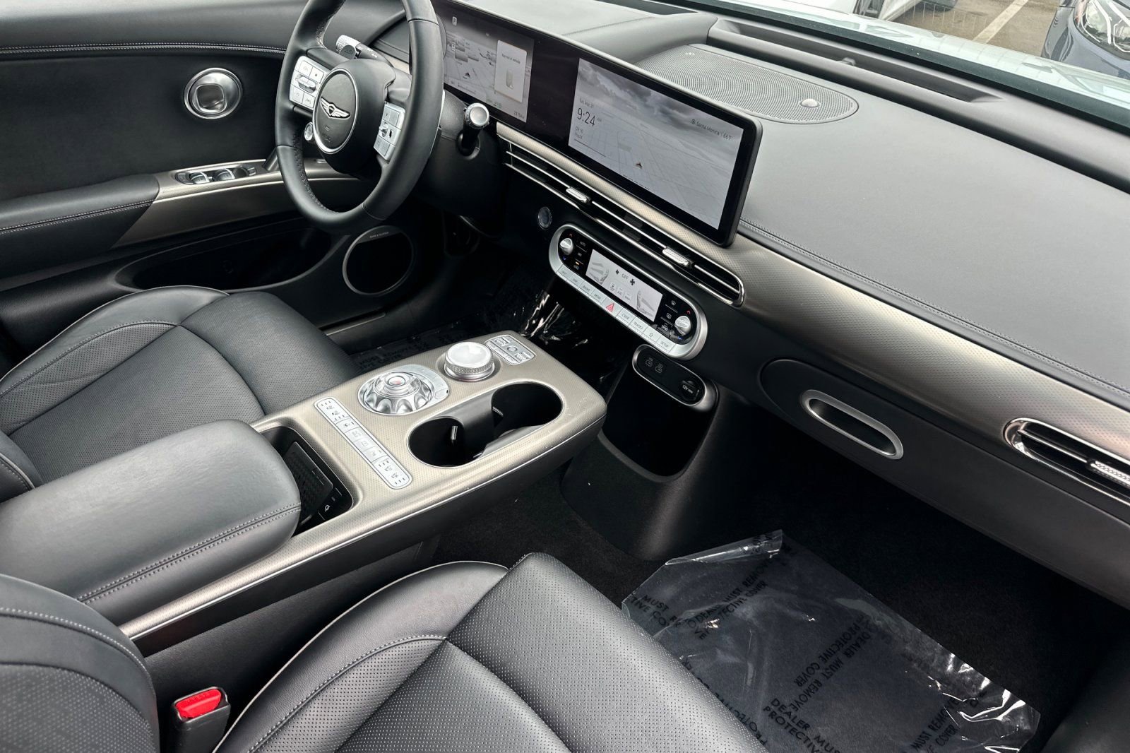 Used 2023 Genesis GV60 Advanced image 20