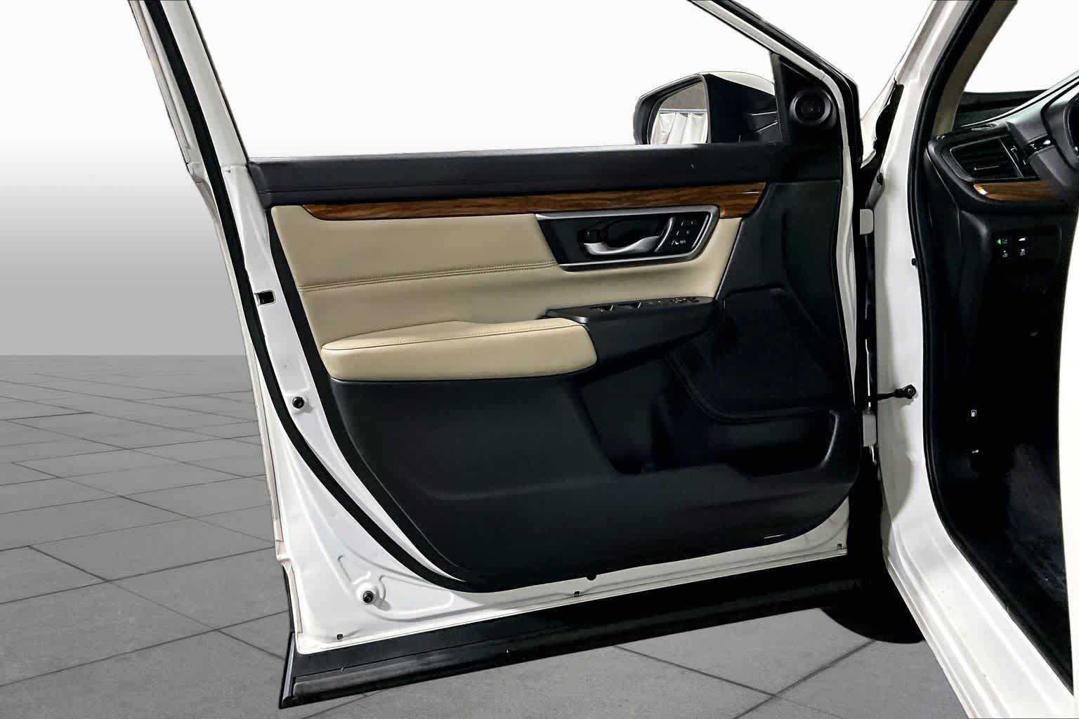 Used 2018 Honda CR-V EX-L image 22