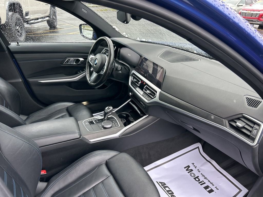 Used 2019 BMW 330i xDrive Sedan w/ M Sport Package image 33