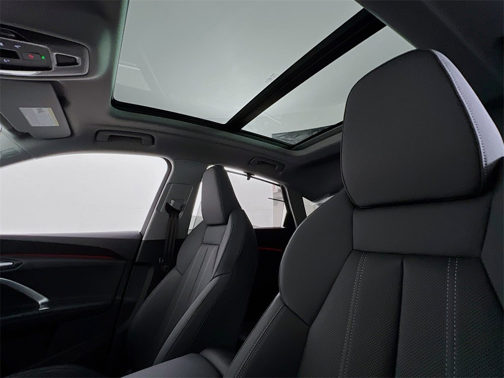 New 2025 Audi Q5 Premium Plus image 12