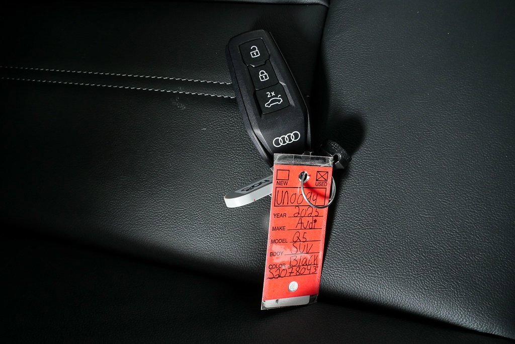 Certified 2025 Audi Q5 Premium w/ Convenience Package image 25