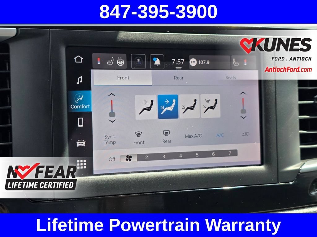 Used 2023 Chrysler Voyager LX FWD image 59
