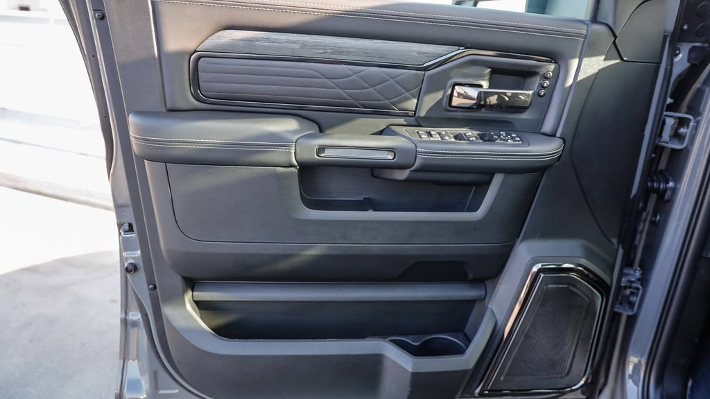New 2026 RAM 2500 Limited AWD/4WD image 26