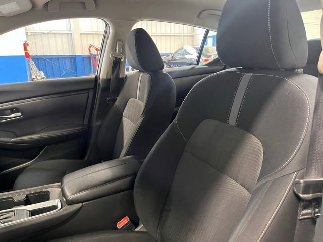 Used 2022 Nissan Sentra SV image 23