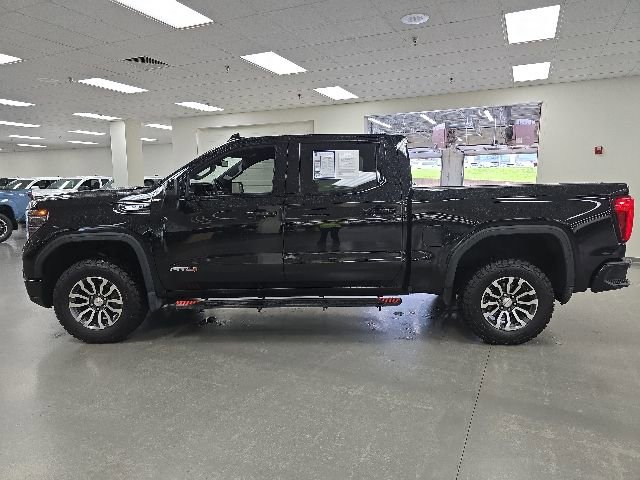 Used 2023 GMC Sierra 1500 AT4 AWD/4WD image 3