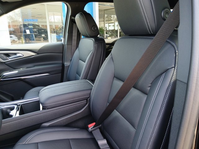 New 2026 Chevrolet Traverse LT w/ Driver Confidence Package AWD/4WD image 20