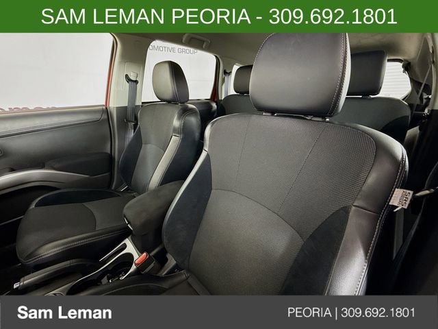 Used 2012 Mitsubishi Outlander GT image 18