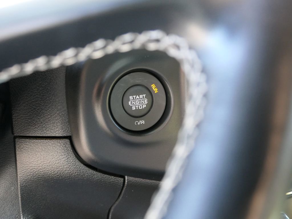 Used 2021 Jeep Wrangler Unlimited Rubicon AWD/4WD image 16