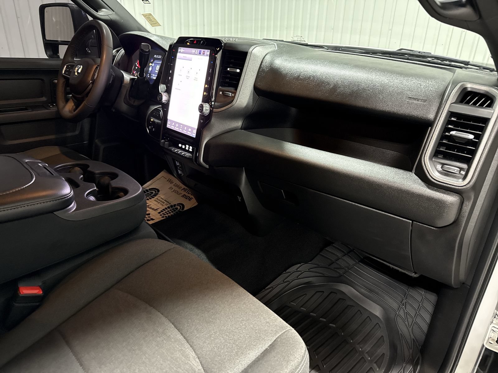 Used 2025 RAM 3500 Tradesman AWD/4WD image 30