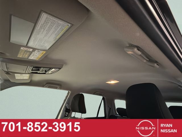 Used 2024 Toyota 4Runner SR5 image 32