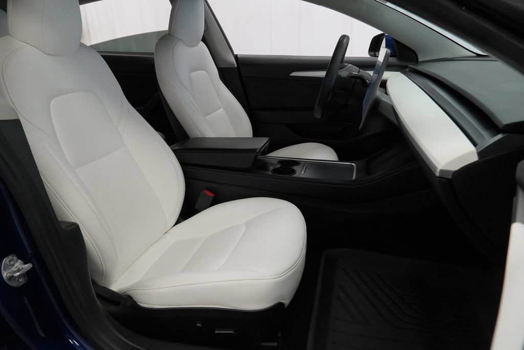 Used 2021 Tesla Model 3 Long Range AWD/4WD image 27