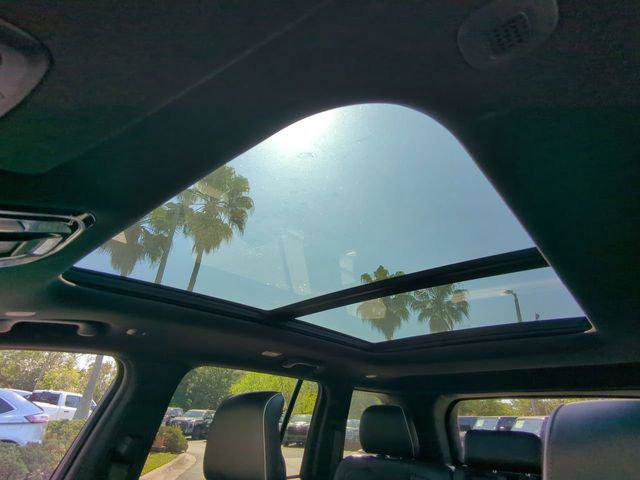 Certified 2022 Jeep Grand Cherokee Summit w/ Adv Protech Group IV image 24