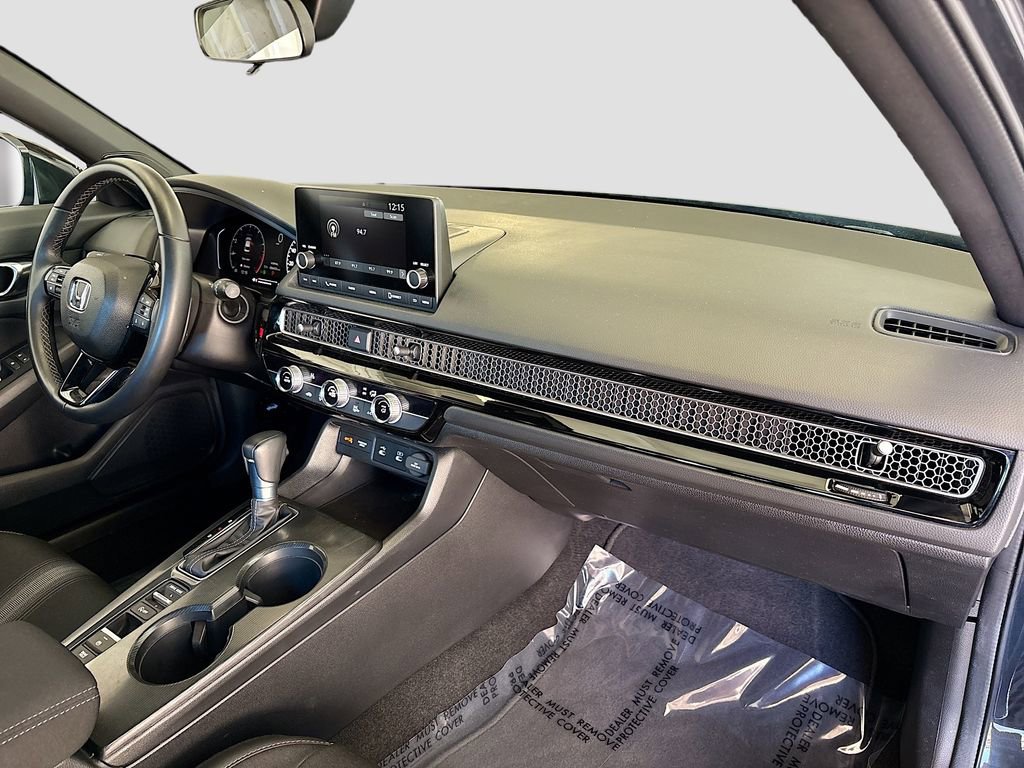 Used 2025 Honda Civic Sport image 26