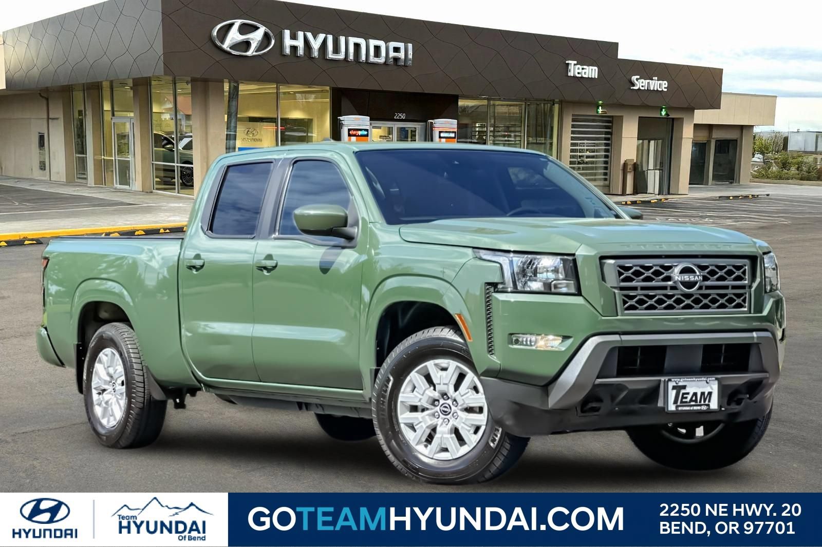 Used 2022 Nissan Frontier SV w/ Technology Package