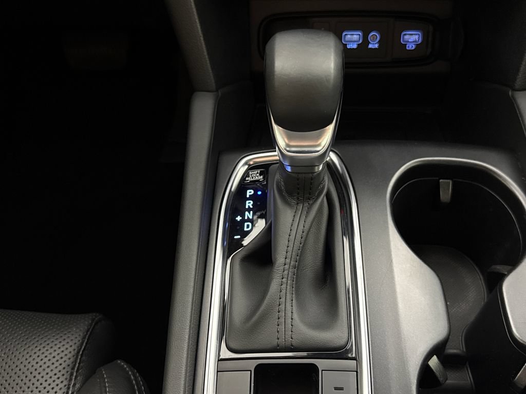 Used 2020 Hyundai Santa Fe Limited FWD image 19