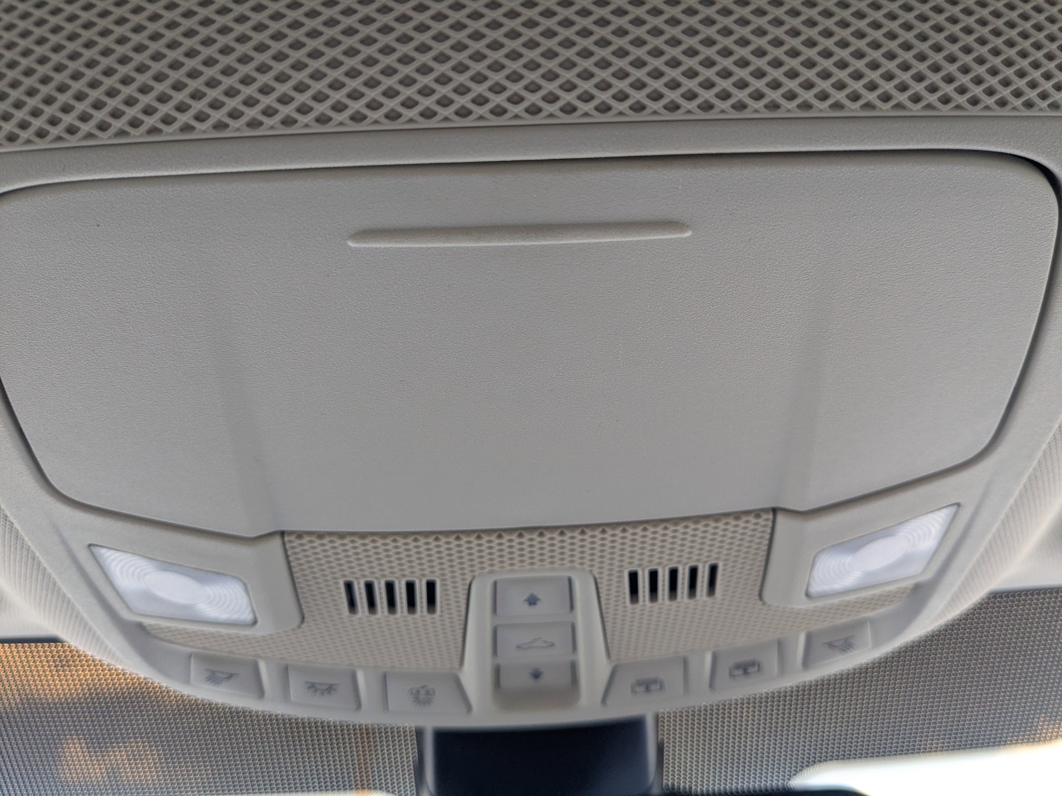 Used 2015 Ford Edge Titanium w/ Equipment Group 302A FWD image 31