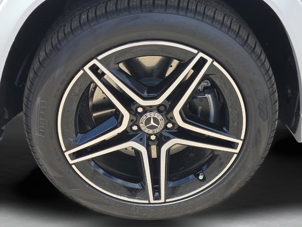 New 2026 Mercedes-Benz GLS 450 4MATIC image 8