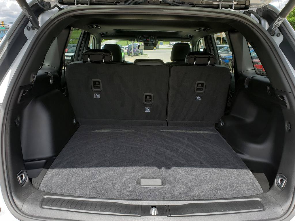 New 2025 Jeep Grand Cherokee 4WD image 9