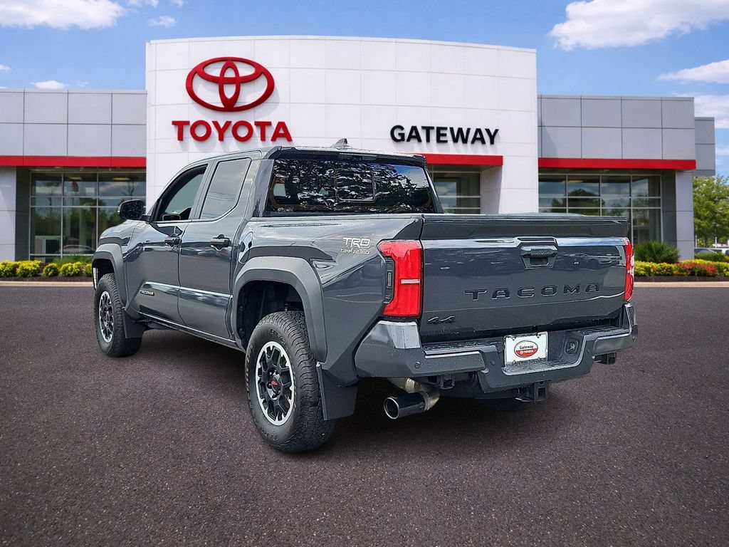 Used 2024 Toyota Tacoma TRD Off-Road w/ TRD Off Road Premium Package AWD/4WD image 6