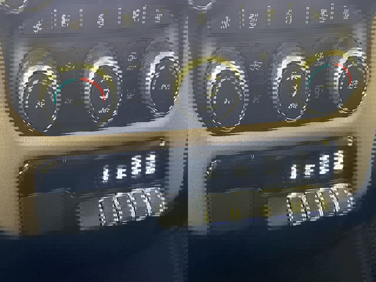 Used 2022 RAM 1500 Laramie image 18