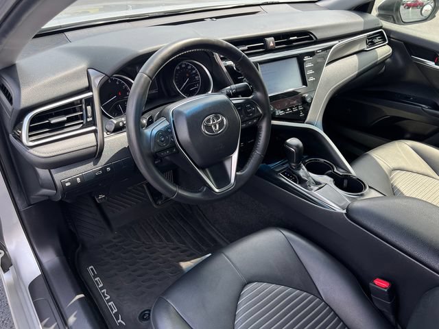 Used 2018 Toyota Camry SE FWD image 24