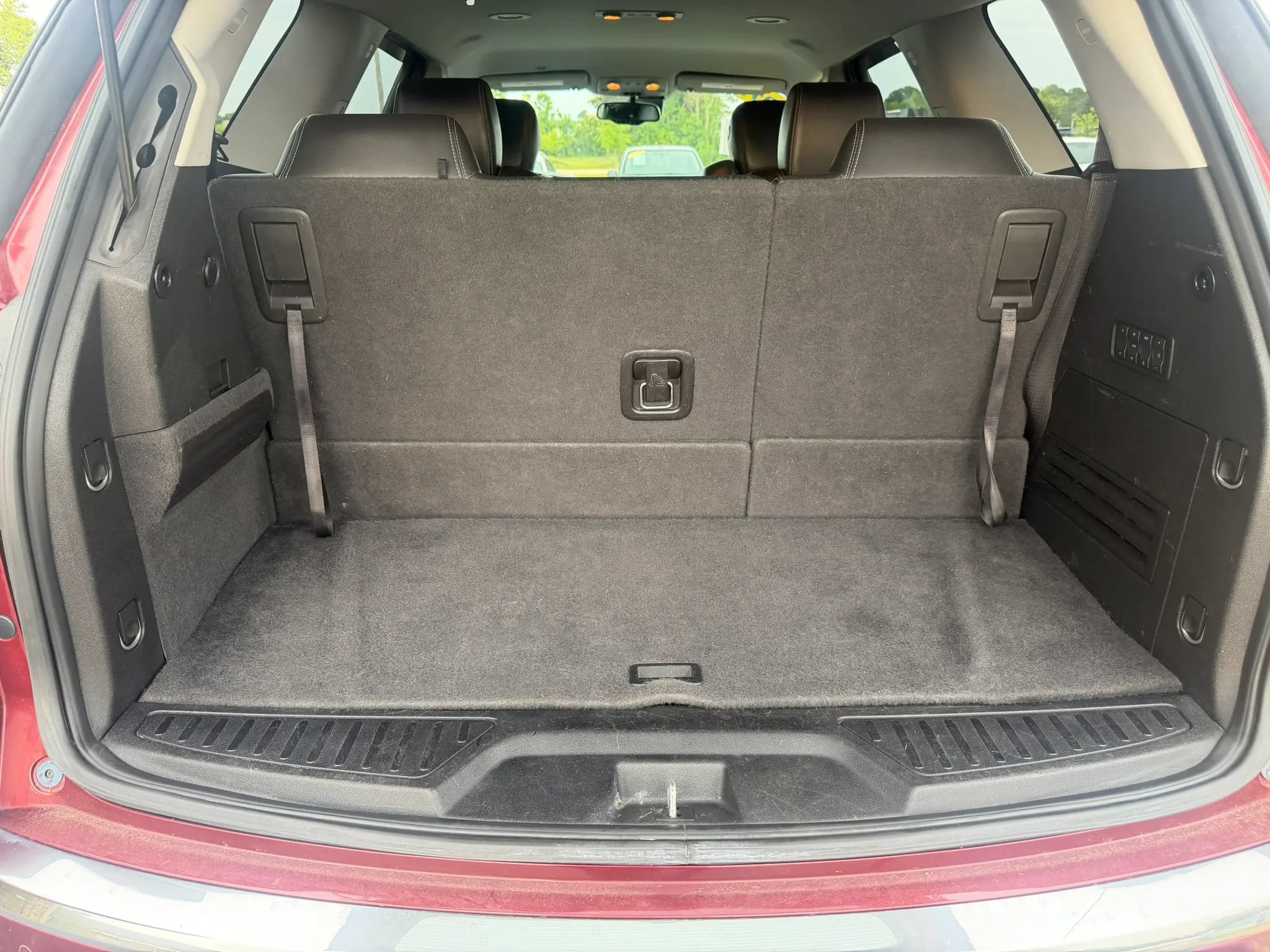 Used 2017 GMC Acadia Limited SLT FWD image 13