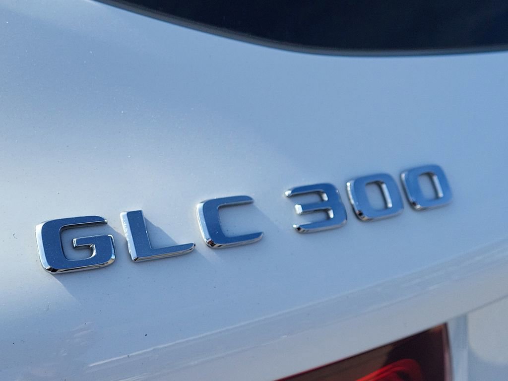 Certified 2022 Mercedes-Benz GLC 300 4MATIC image 11
