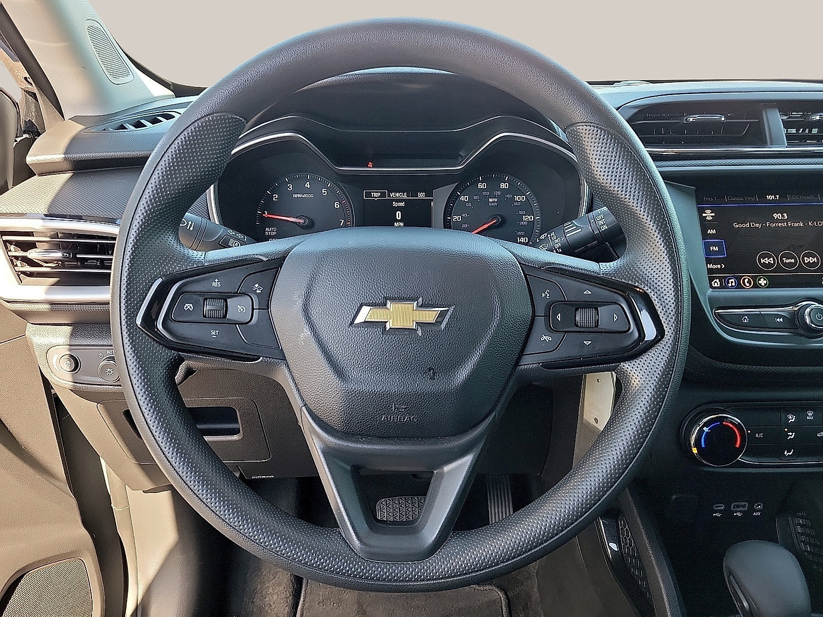 Used 2023 Chevrolet TrailBlazer LS FWD image 19