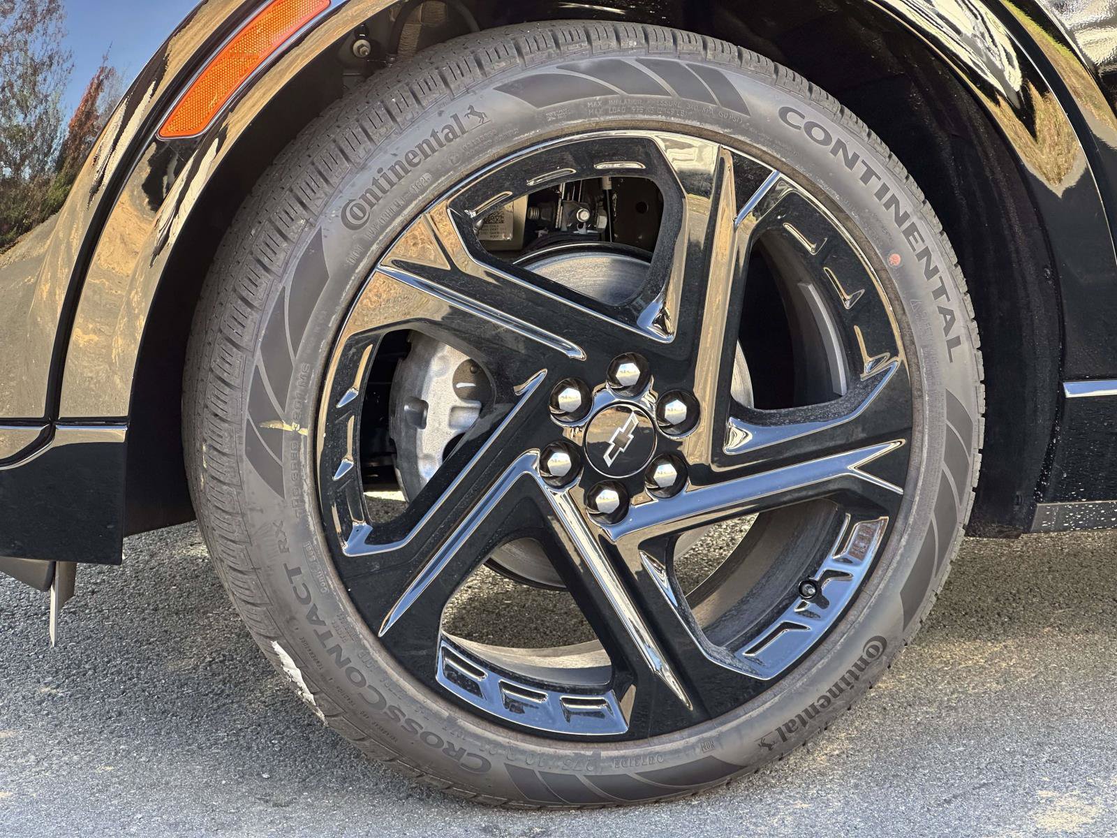 New 2026 Chevrolet Equinox EV RS FWD image 7