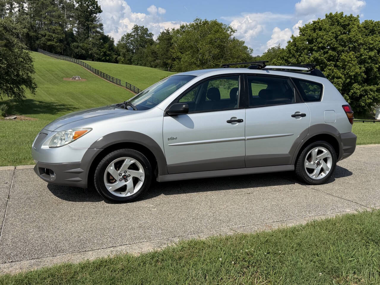 Used 2005 Pontiac Vibe w/ Power Group Value Package