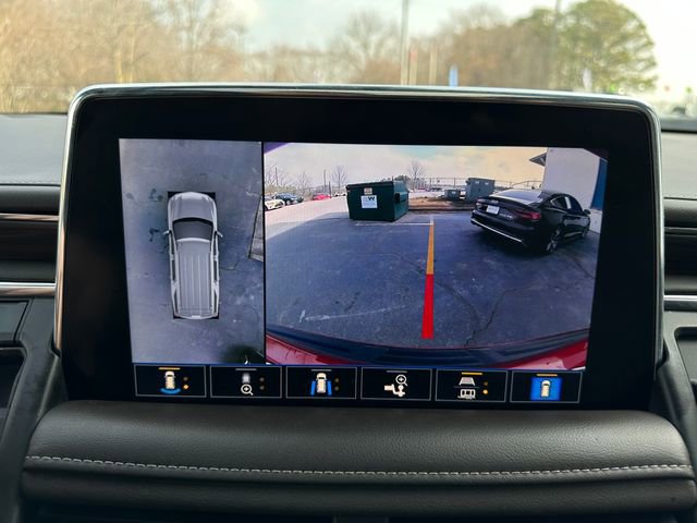 Used 2021 Chevrolet Suburban LT w/ LT Signature Package RWD image 27