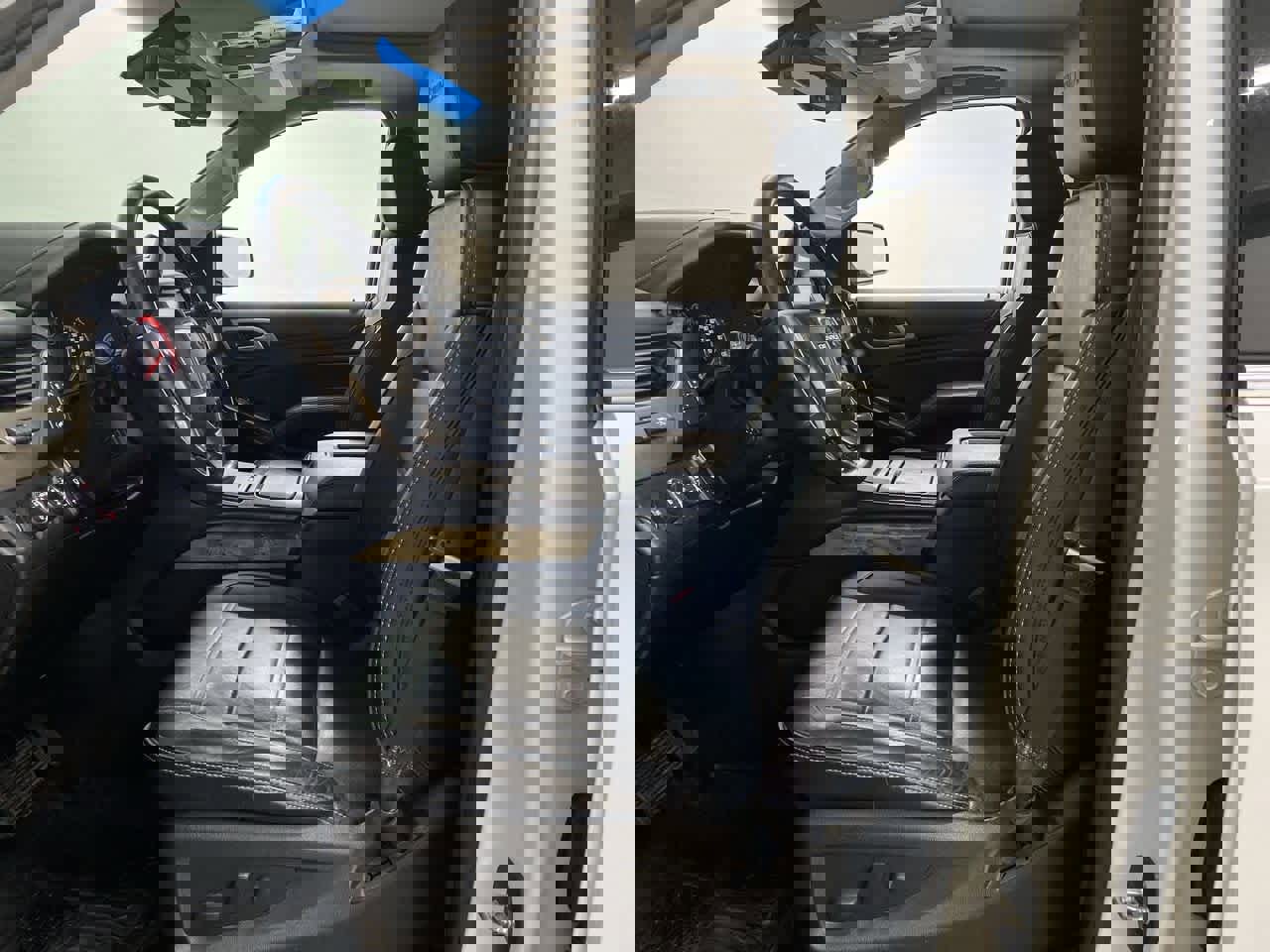 Used 2016 GMC Yukon Denali w/ Open Road Package image 13